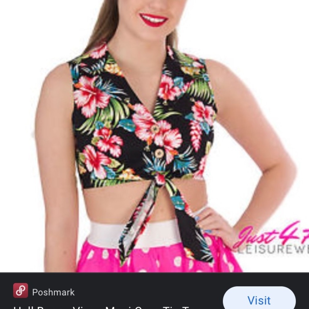 NWOT Hell Bunny Vixen Tiki Crop Top